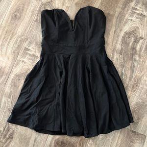 Black Strapless dress